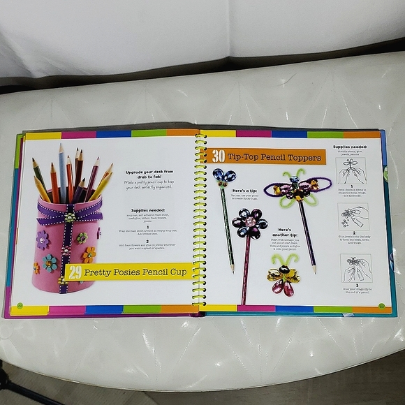 "101 Things to Make and Do with Jewels" - Silver Dolphin Books (Craft Idea Book) - Picture 5 of 10